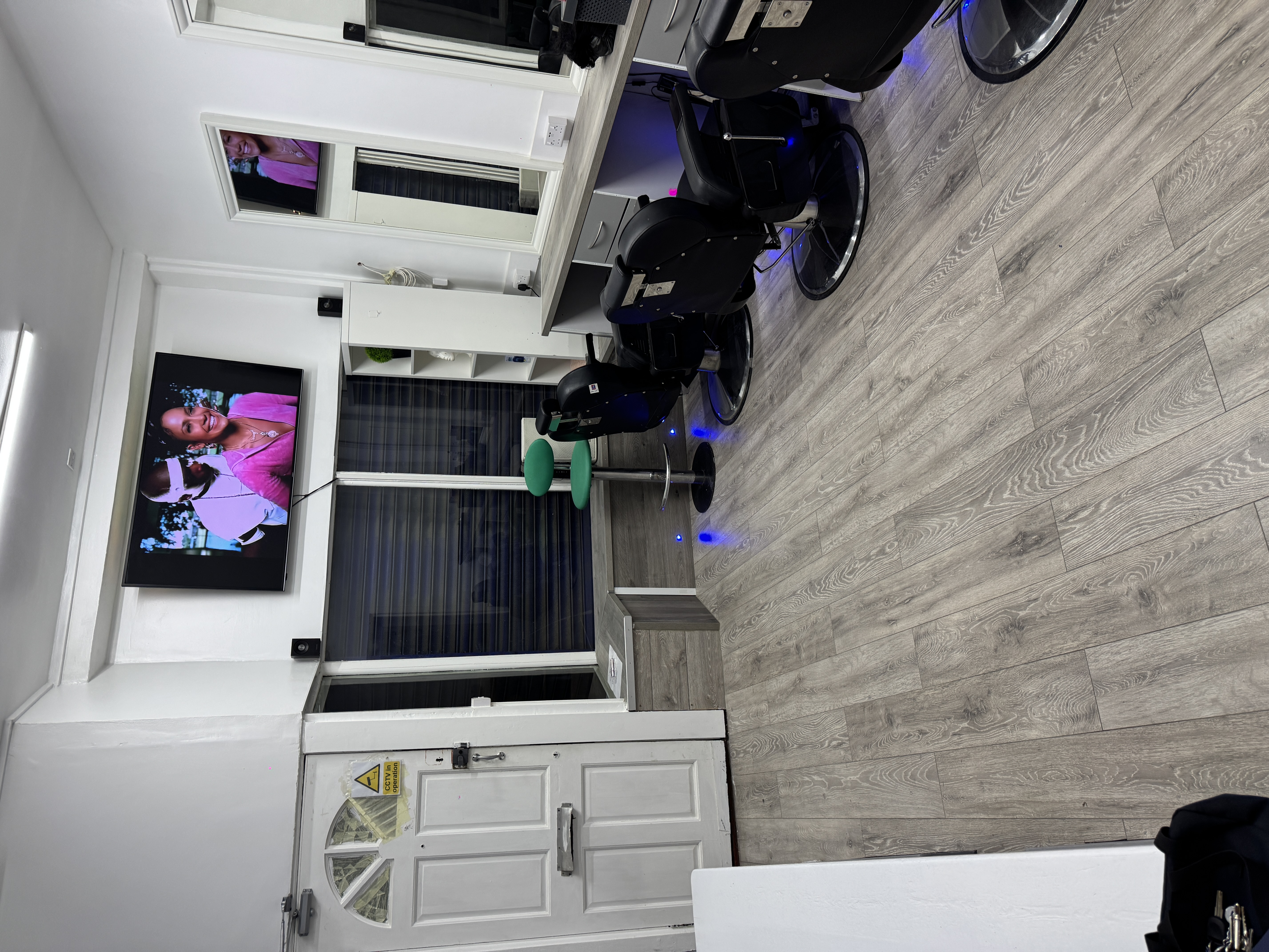 Clean looking hair salon in south london
